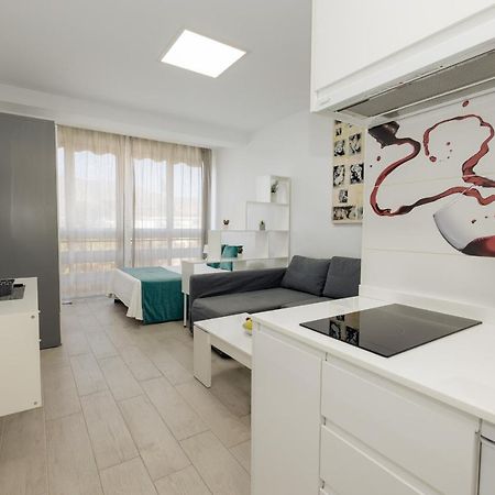 Apartamento Торемолинос Екстериор снимка